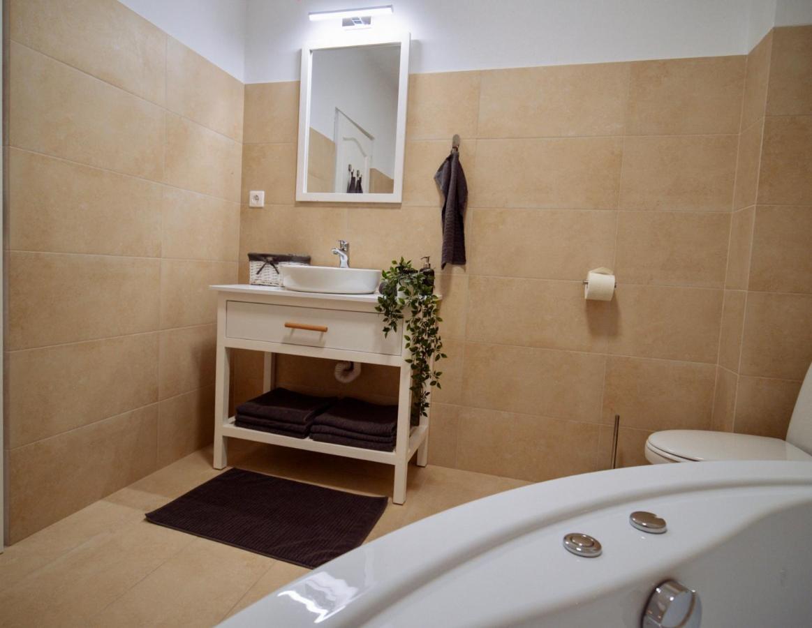 Zakarias Apartments Miercurea Ciuc Εξωτερικό φωτογραφία